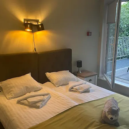 Hotel Carolina 2*