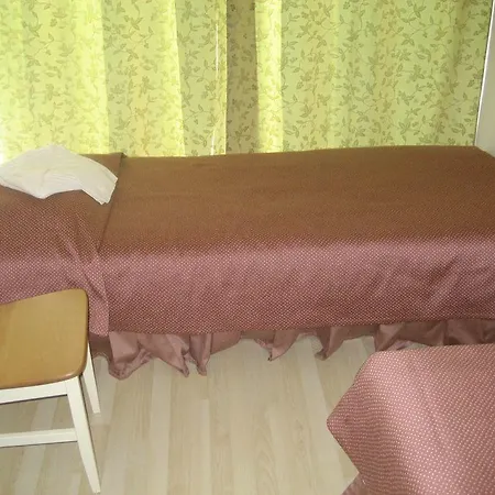 Ξενοδοχείο Carolina 2*