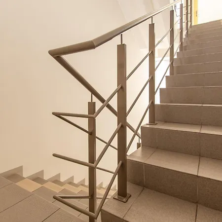 Carolina ホテル パルヌ