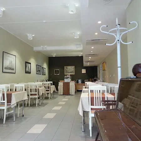 Ξενοδοχείο Carolina